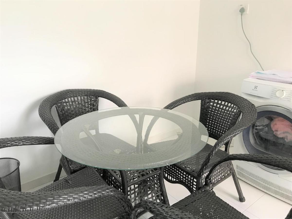 Oyo 90493 Jl Homestay Segamat Extérieur photo